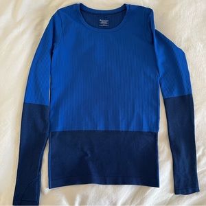 Athleta base layer shirt